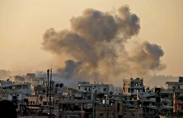 تحولات متسارعة وطائرات بلا طيار قصفت هدفا لتنظيم «الدولة» بغطاء دمشق وبدون التحالف