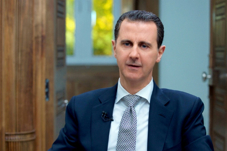 وزير الخارجية البريطاني يصف الأسد بـ”الإرهابي الاكبر”