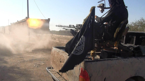 بعد تقدم تنظيم داعش في البادية هجماته تصل لقرى ريف الرقة الشرقي.