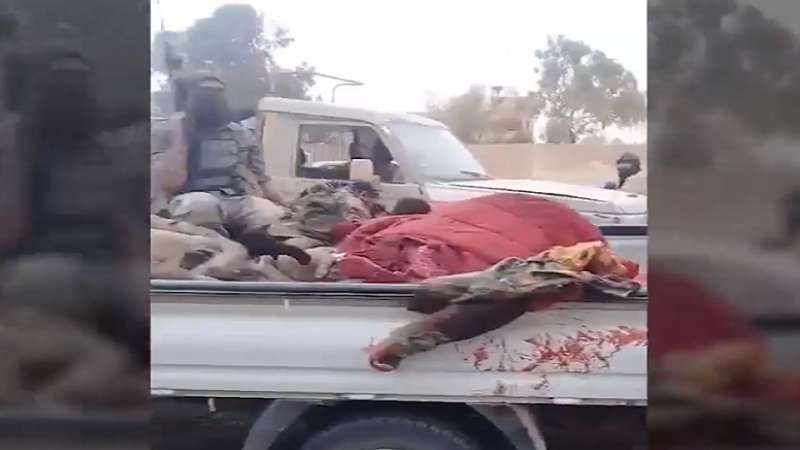 داعش يستعرض جثث قتلى “قسد” شرقي دير الزور (فيديو)