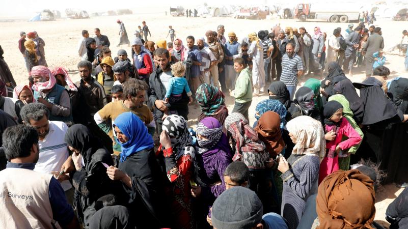 هكذا يعيش آلاف المحاصرين تحت سيطرة داعش بديرالزور