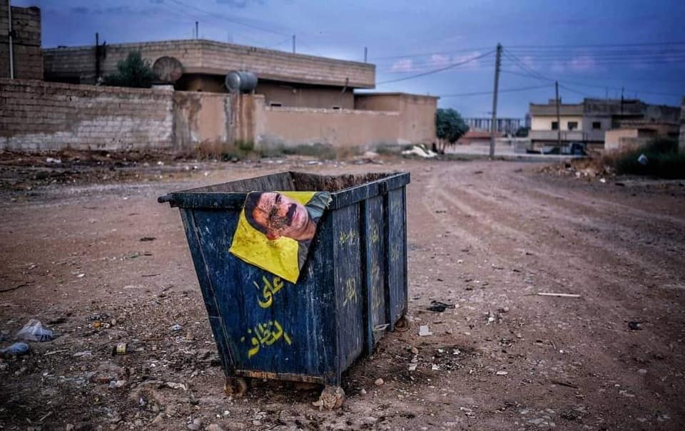 انسحاب المليشيات الكردية من رأس العين وتجمع لأنصارهم في تل تمر يستقبلونهم بـ”الزغاريد”!
