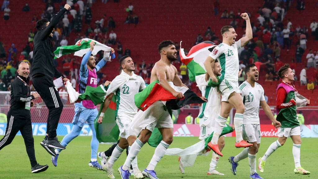 كأس العرب: الجزائر تقصي جارتها المغرب بركلات الترجيح وتتأهل إلى نصف النهائي