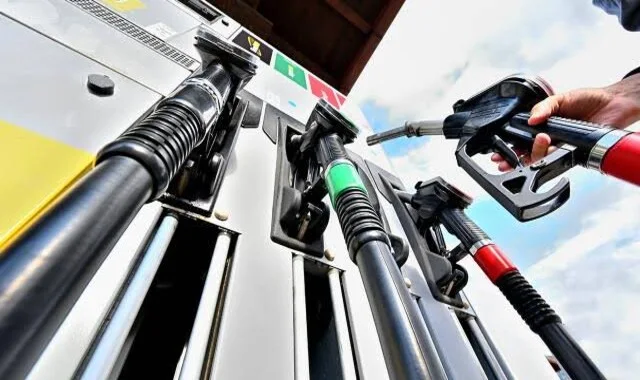 خلال 24 ساعة.. الإعلان عن إنخفاض ثاني لأسعار الوقود في تركيا