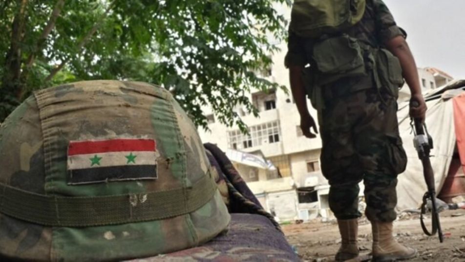 رُبط بأربع سيارات.. إعدام ضابط رفيع بميليشيا أسد بعد أسره في بادية حمص