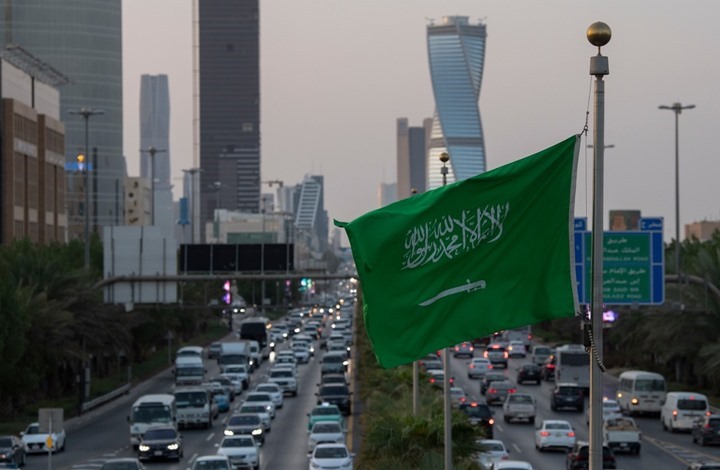 الديوان الملكي السعودي يدعوا إلى “التوبة والإستغفار والعودة إلى الله” ثم حذف التغريدة