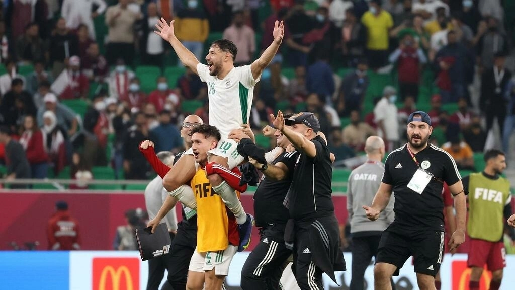 كأس العرب: الجزائر تقصي قطر صاحبة الأرض في مباراة مجنونة وتلحق بتونس إلى النهائي