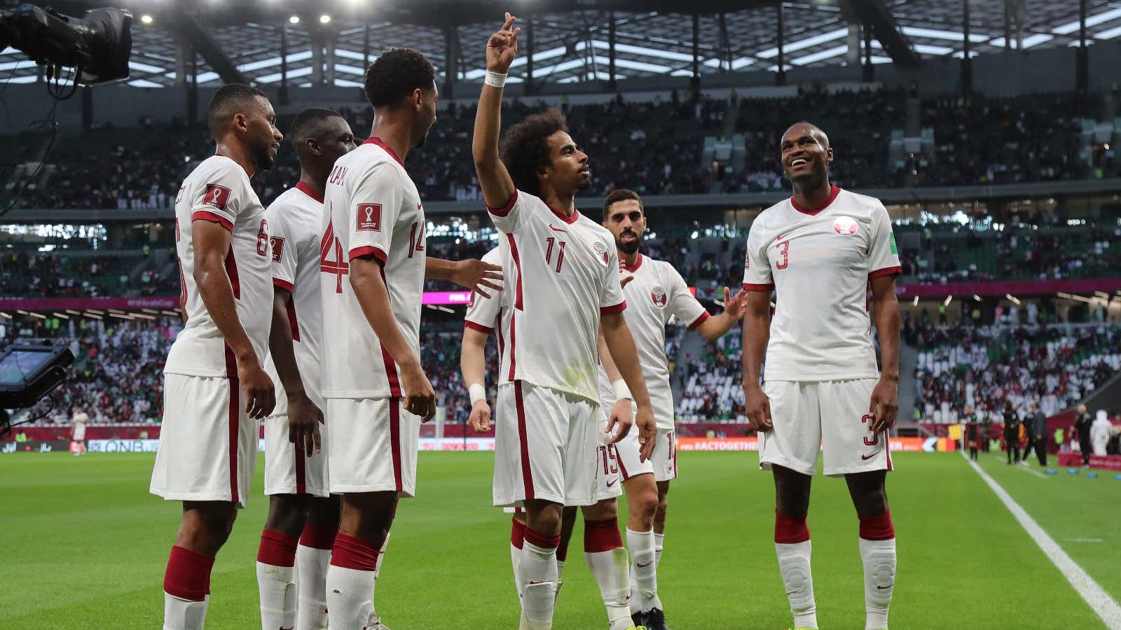 موعد مباراة قطر والجزائر في كأس العرب 2021 والقنوات الناقلة