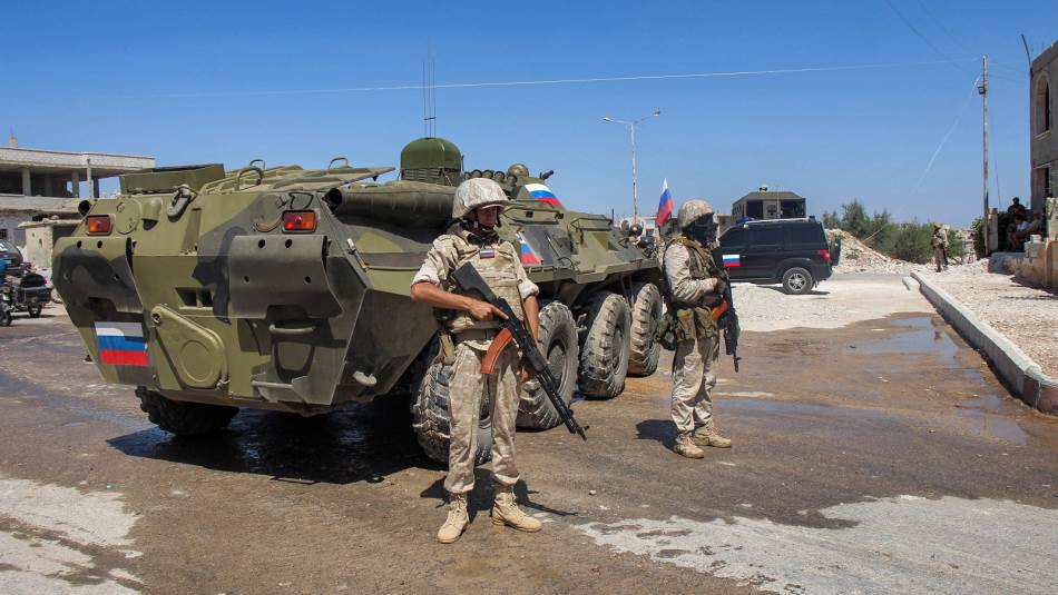 روسيا تنقل معداتها العسكرية عبر البوسفور من سوريا إلى أوكرانيا