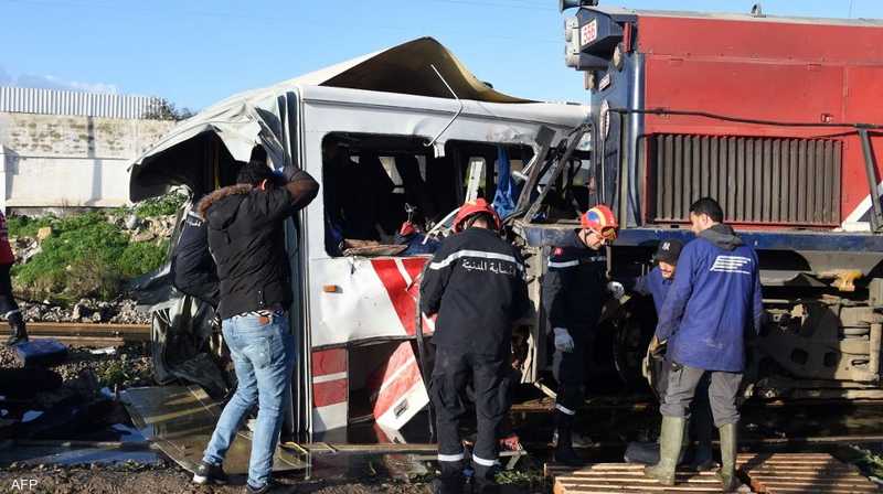 تونس… مصرع وإصابة أكثر من ثلاثين شخصاً بحادث انقلاب قطار في سوسة بتونس